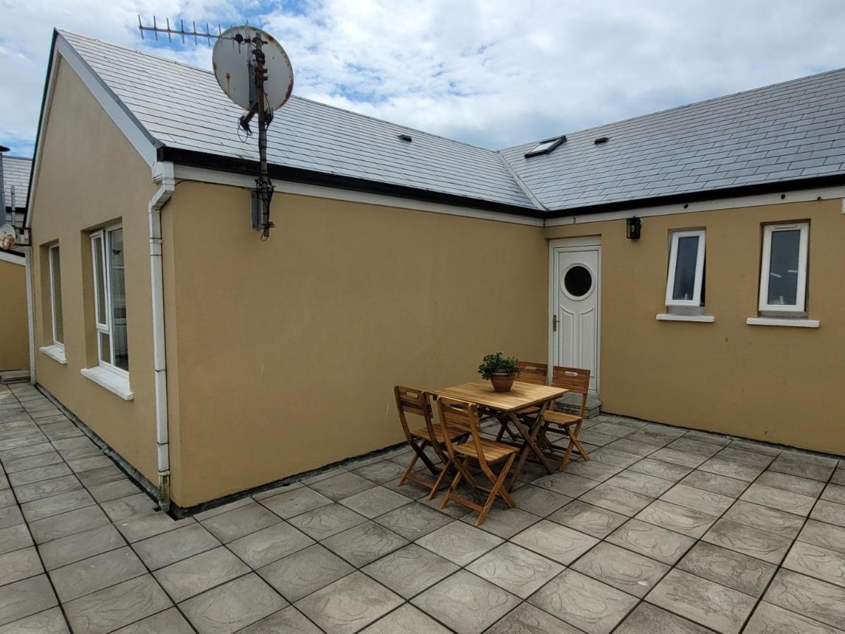 Apartment Broadhaven Bay
